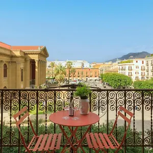 Al Massimo , Palermo Italië