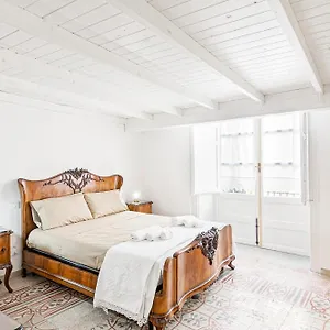 Appartamento Palazzo Dei Normanni Stylish