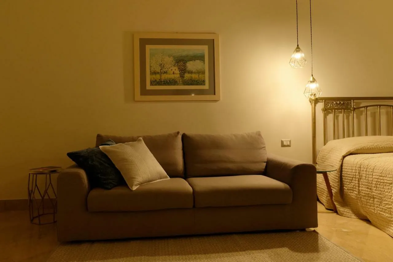 Bed & Breakfast B&B Questa casa non e'un albergo Palermo