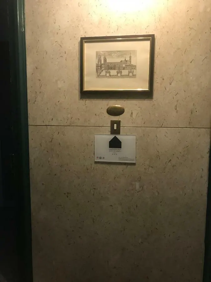 B&B Questa Casa Non E'Un Albergo Palermo Bed & Breakfast